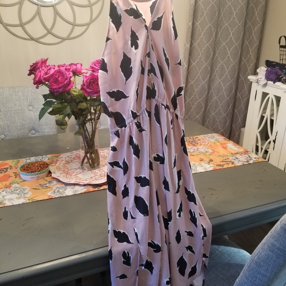 Women's dress